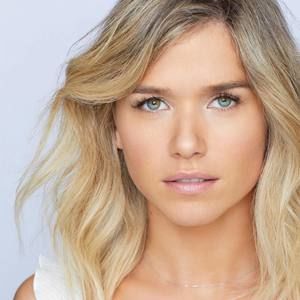 Meet your Posher, Anna marie